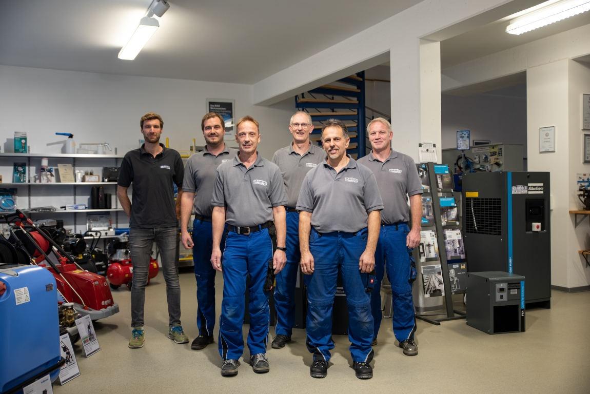 Service-Monteure bei KRAUSSER DRUCKLUFT GmbH & Co. KG